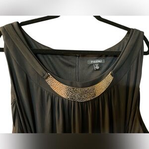 Elegant Black Sleeveless Dress with Silver Accent🖤